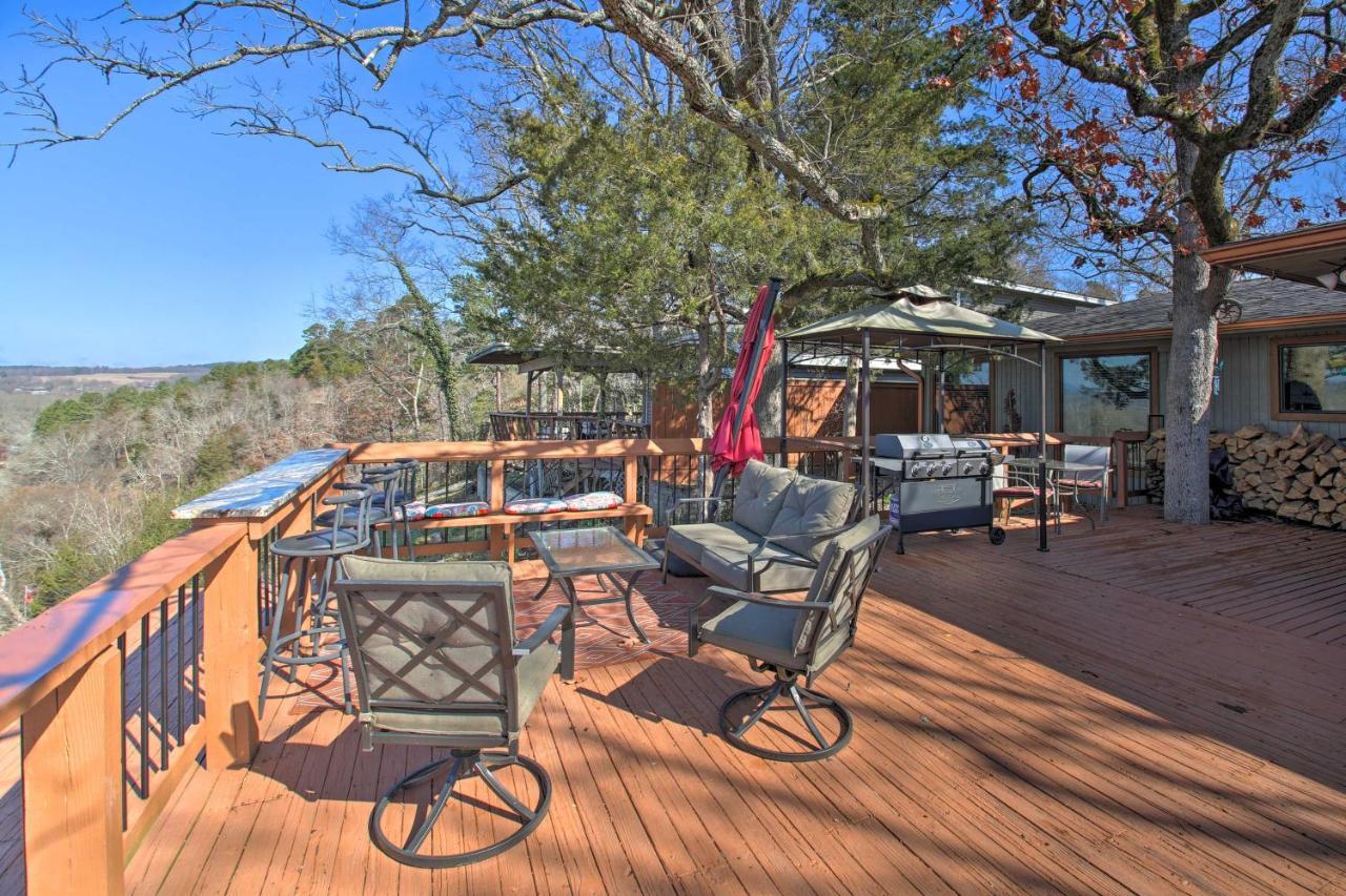 Hot Springs Waterfront Escape With Hot Tub! Villa Luaran gambar